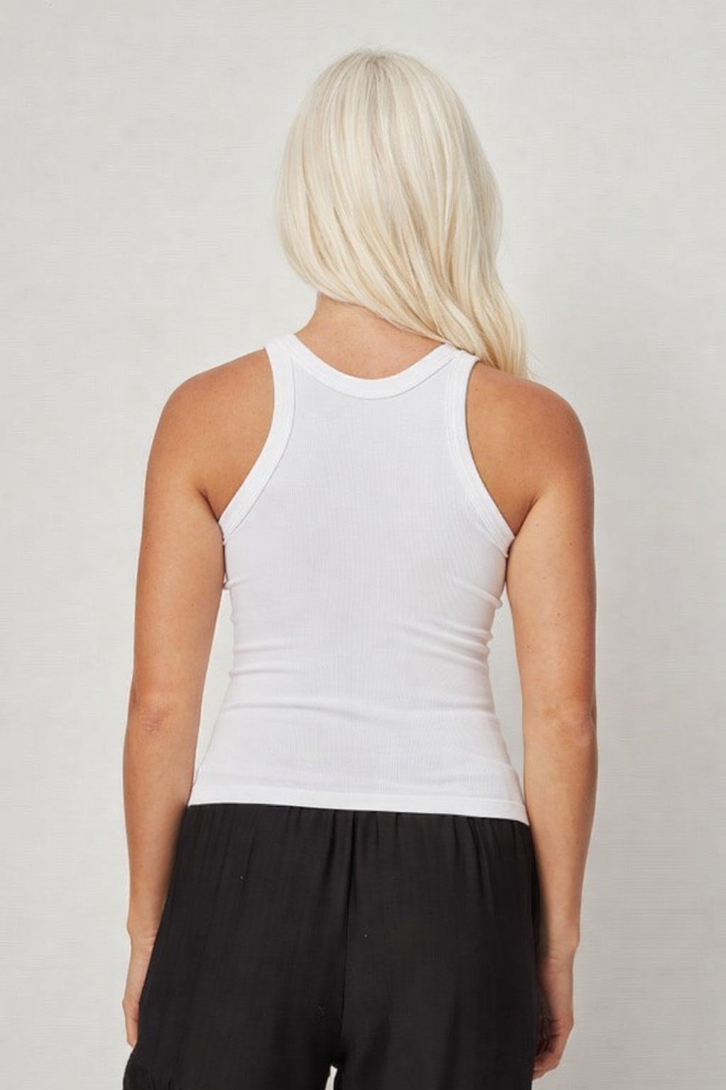 BASIC TANK TOP SEAMLESS WHITE